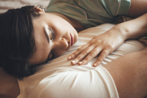 Doa Meluluhkan Hati dari Jarak Jauh Secara Aman dan Spiritual